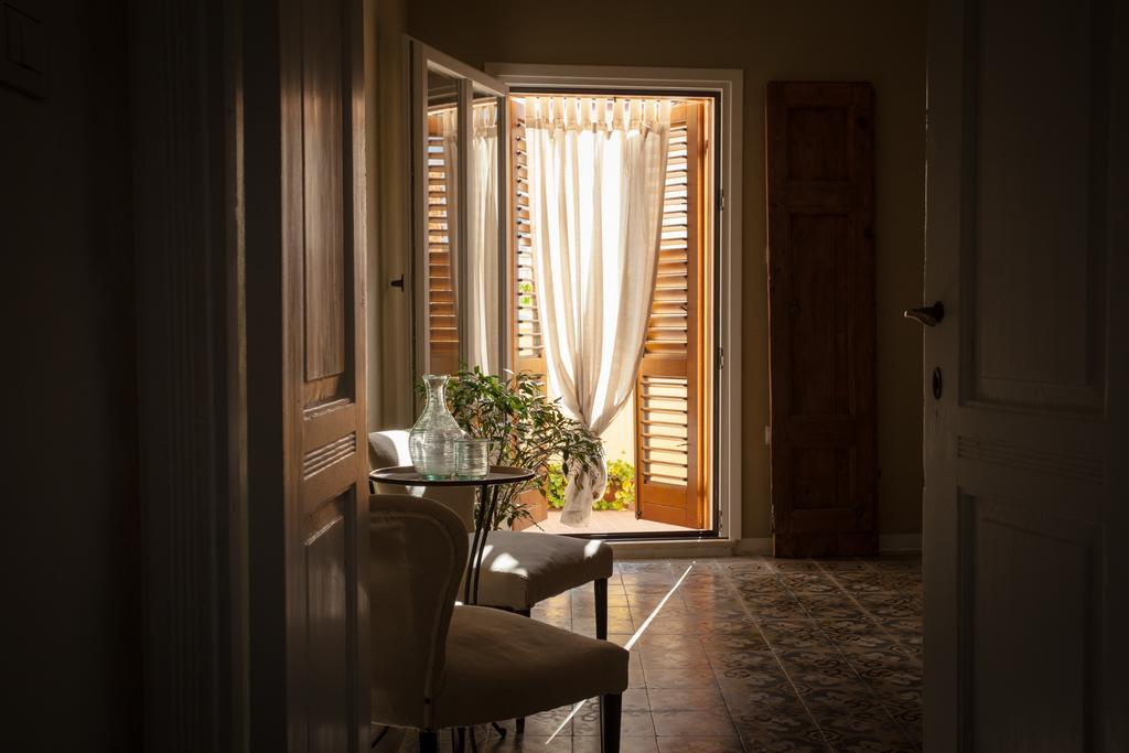 Piazza San Pantaleo Bed & Breakfast Sorso Bilik gambar