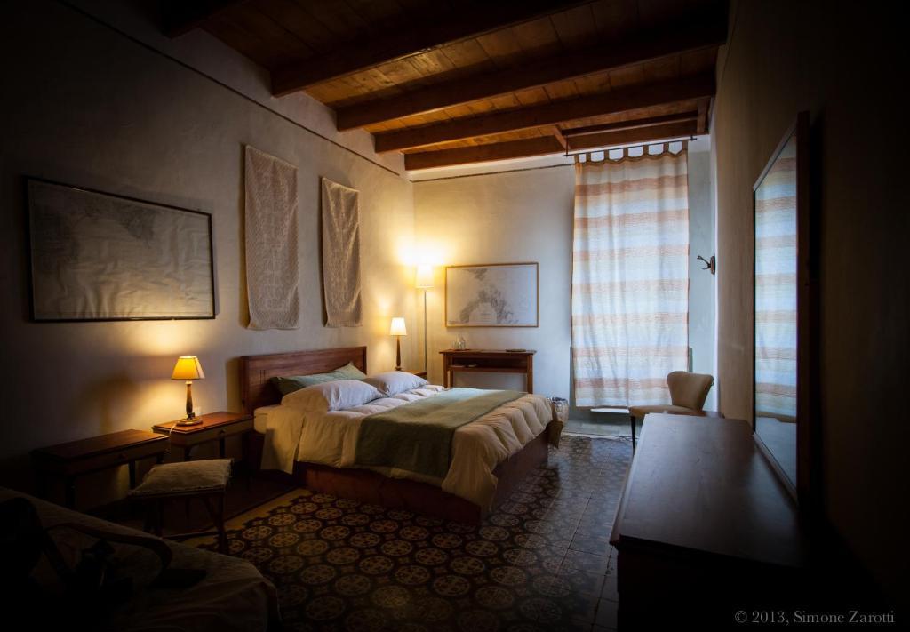 Piazza San Pantaleo Bed & Breakfast Sorso Bilik gambar